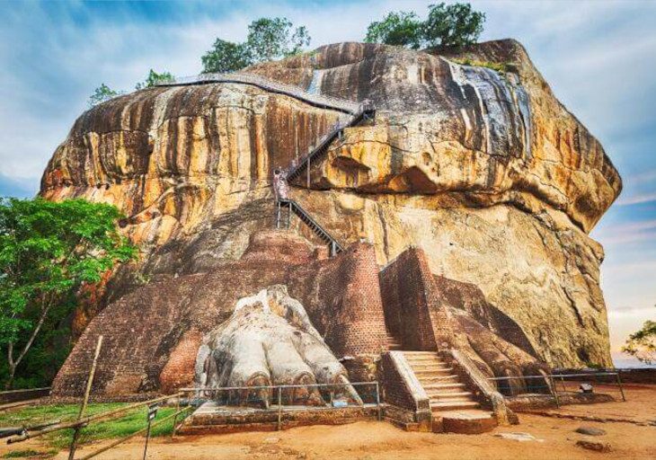 Sigiriya-Sri-Lanka.jpg